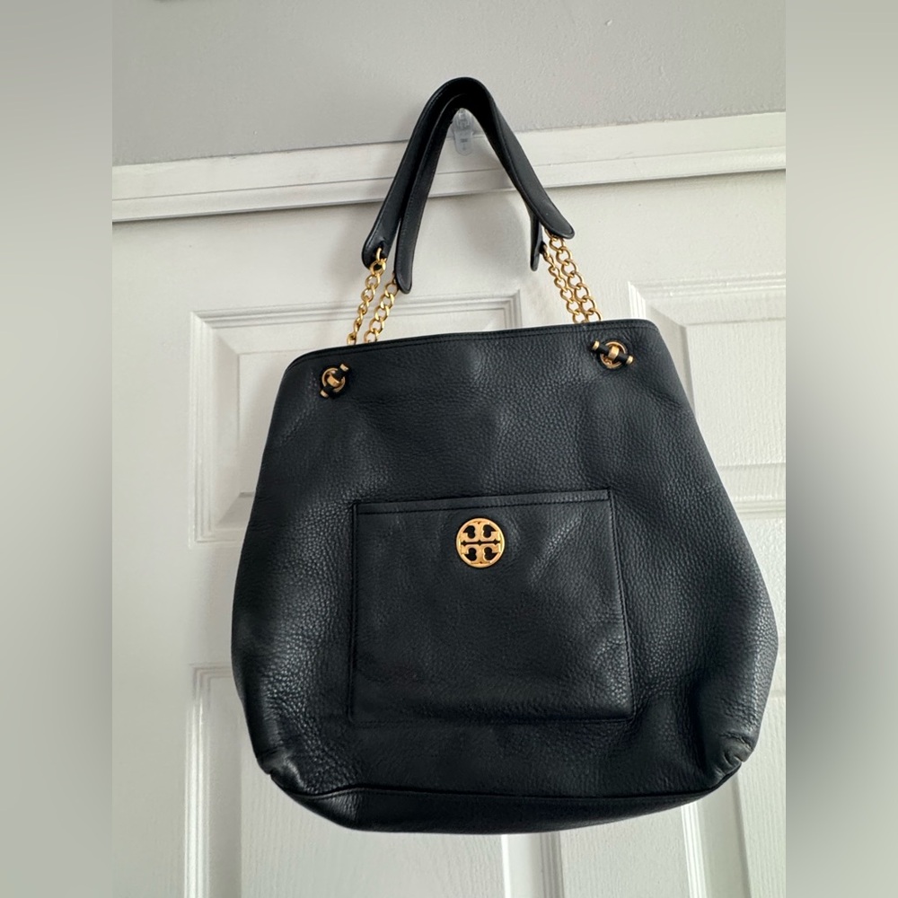 Authentic Tory Burch Black Leather Chelsea Tote Bag